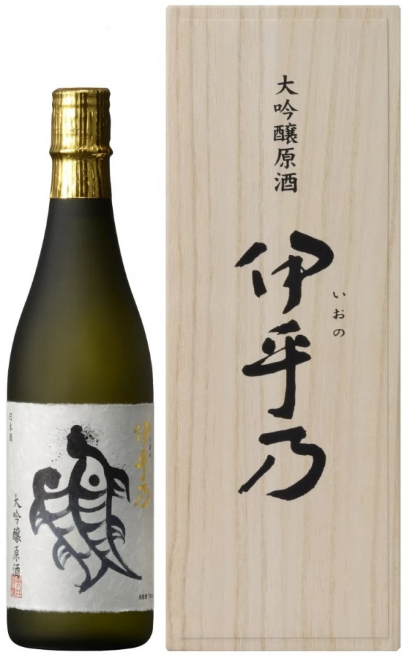 限定生産、高の井酒造伊乎乃(いおの)大吟醸原酒鑑評会出品酒入荷です！